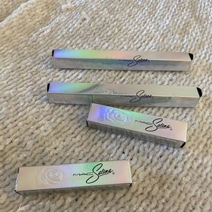 MAC X SELENA LA REINA